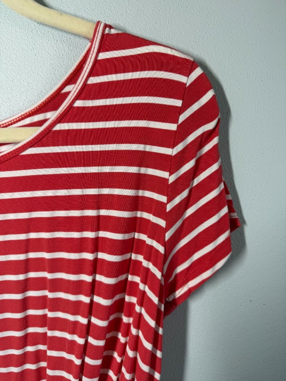 She + Sky Womens Medium Red Stripe Knot Front Tee Casual Short Sleeve Knit Top - Picture 5 of 7